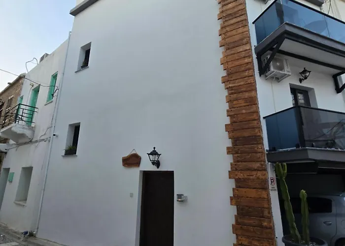 Cyprus Harbour Locanda