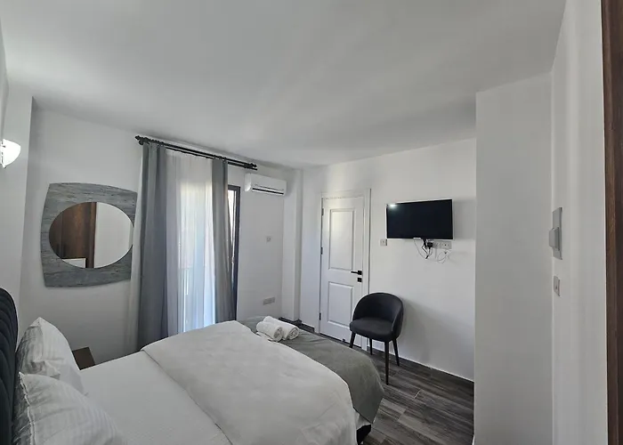 Locanda Cyprus Harbour