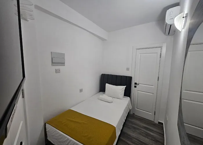 Cyprus Harbour * Girne